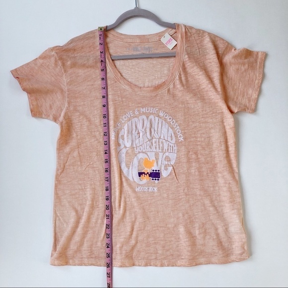 PINK VICTORIA’S SECRET
WOODSTOCK BAND TEE TOP XS - Picture 10 of 10